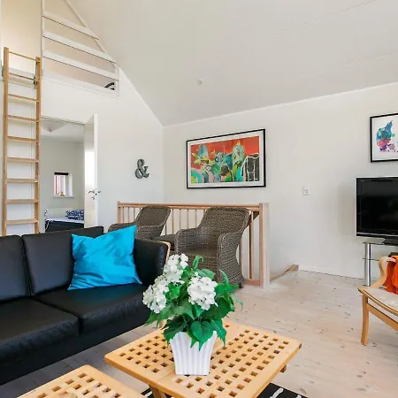 6 Person In Lokken-by Traum Løkken